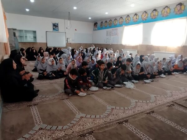 جشن مولودی خوانی ولادت آقا صاحب الزمان‌ عج درمدرسه‌تکتم‌خلیل آباد