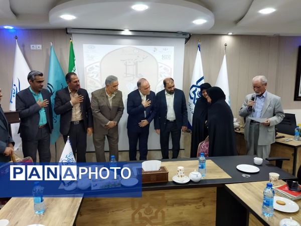 محفل شعر و ادب «یاد یاران»