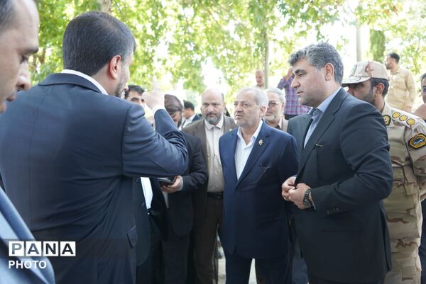 بازدید وزیر آموزش و پرورش از اردوگاه الغدیر شهرستان نهبندان