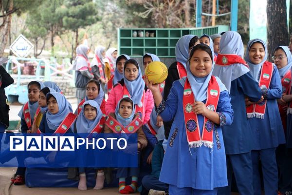 اردوی تشکیلاتی دختران سرزمین آفتاب ناحیه ۷ مشهد مقدس