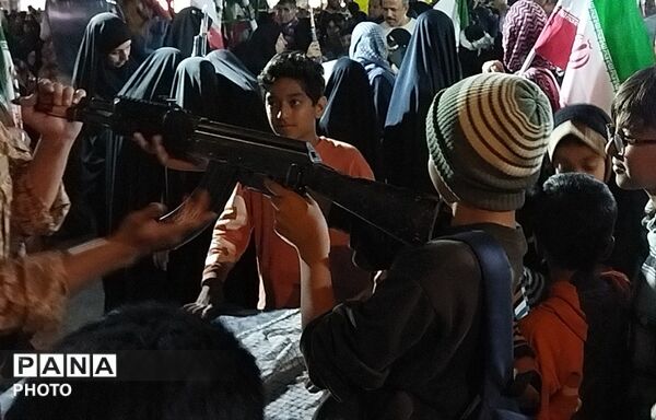 کارگاه اسلحه شناسی در دل اجتماعات مردم نیشابور