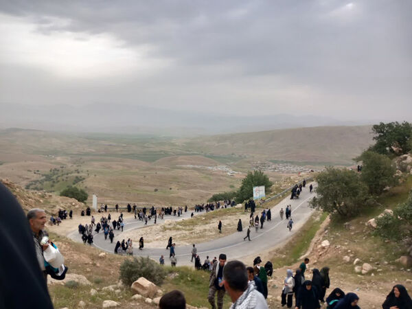 اعزام دانش‌آموزان بسیجی قم به اردوی راهیان نور غرب کشور