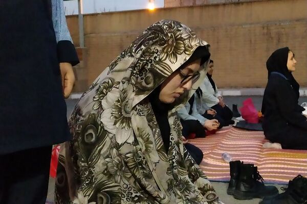 افطاری در مدرسه نمونه دولتی ولایت فرصتی برای وحدت و دوستی