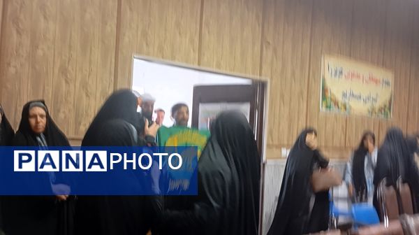 جشن روز دختر و حضور خادمان حرم امام رضا (ع) در فاروج