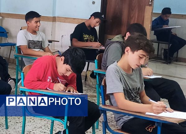 آغاز امتحانات نوبت دوم در دبیرستان ابوریحان ۲