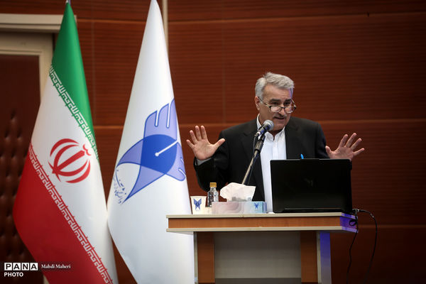 آیین بزرگداشت مقام استاد و سرآمدان آموزشی
