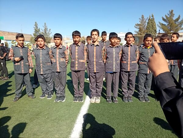 اردوی درون مدرسه ای روز دانش آموز در دبستان شهید پسندیده فدافن 