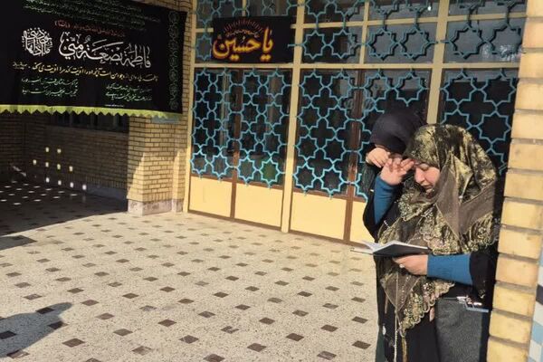 ویژه‌برنامه «یاس پهلو شکسته» در هنرستان الغدیر