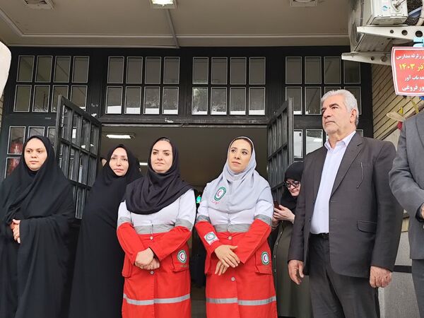 بیست و ششمین مانور زلزله و ایمنی در دبستان شهید تیمور فروغی 