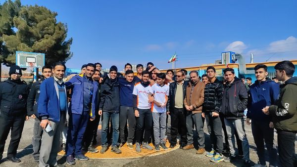 فینال مسابقات گل کوچیک در دبیرستان شاهد ابوذر غفاری 
