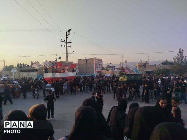 نخل گردانان کوچک فدافن