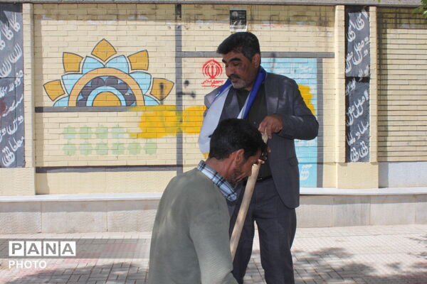 کاشت درخت به نام شهدا