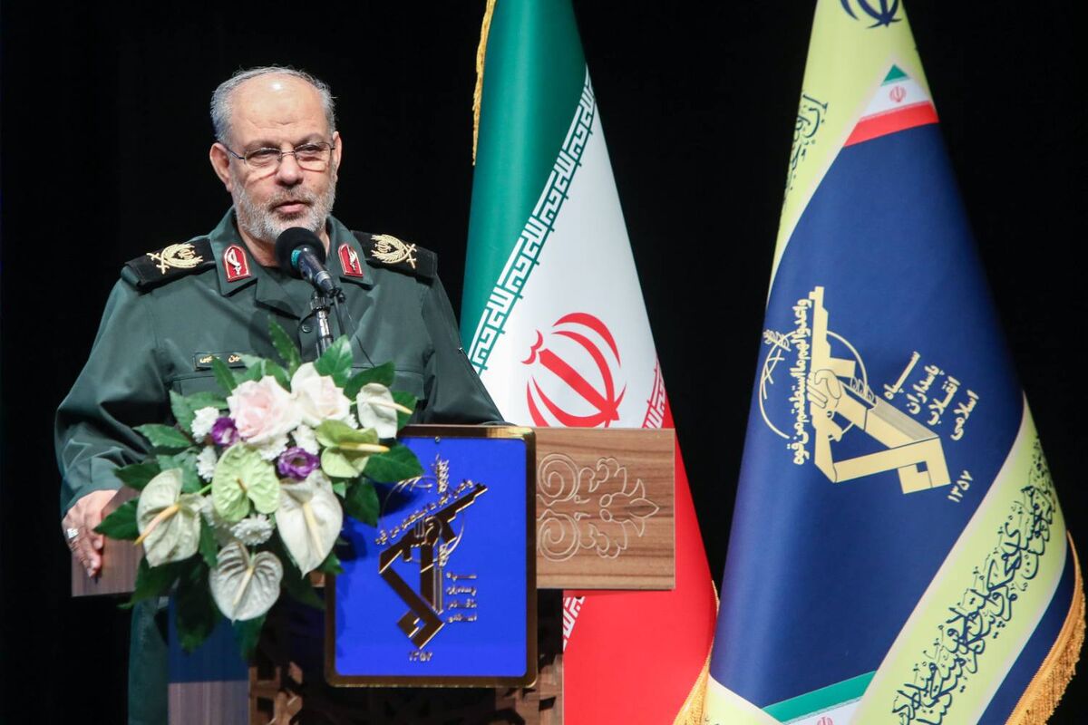 میان میدان و دیپلماسی هیچ اختلافی وجود ندارد/ نیروهای مسلح با آمادگی کامل در انتظار هرگونه شیطنت دشمن
