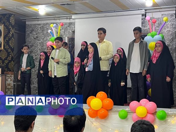 مراسم اختتامیه کلاس‌های اوقات فراغت کانون شهدای محراب و هاجر