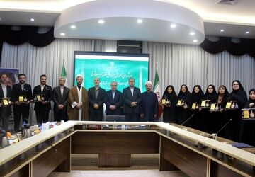 سومین جلسه شورای آموزش و پرورش آذربایجان شرقی با تقدیر از معلمان نمونه ۱۴۰۵
