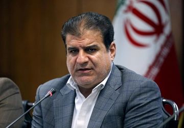 امروز وظیفه دانش‌آموزان تداوم مسیر استقلال و خودکفایی کشور است