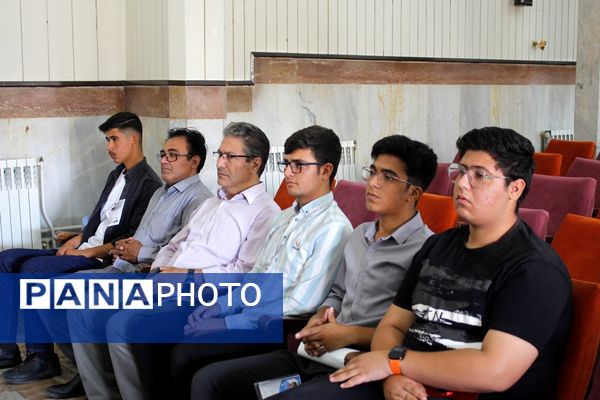 دوازدهمین دوره انتخابات مجلس دانش‌آموزی در آذربایجان غربی