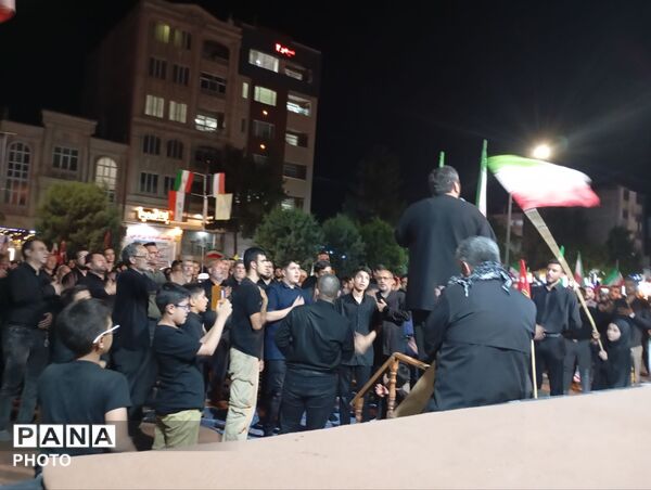 هفتمین شب از مراسم عزاداری امام حسین در حسینیه امام خامنه ای در قاب پانا