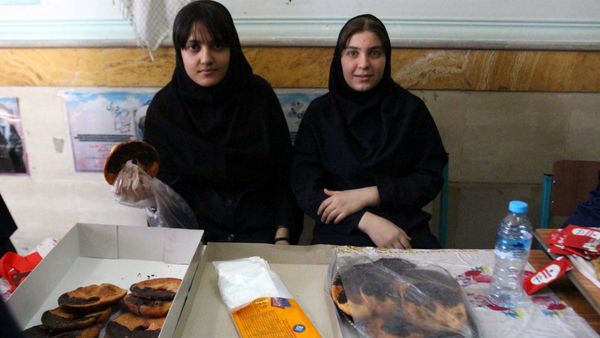 بازارچه دانش‌آموزی دبیرستان سپیده کاشانی ناحیه۱ 