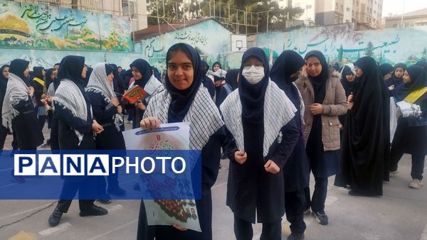 زنگ انقلاب در دبیرستان شاهد تکتم نواخته شد