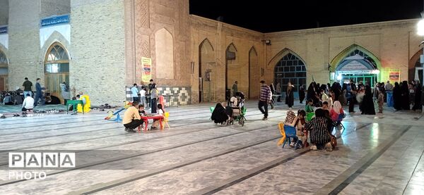 غرفه کودک در نود و چهارمین شب از اجتماعات 