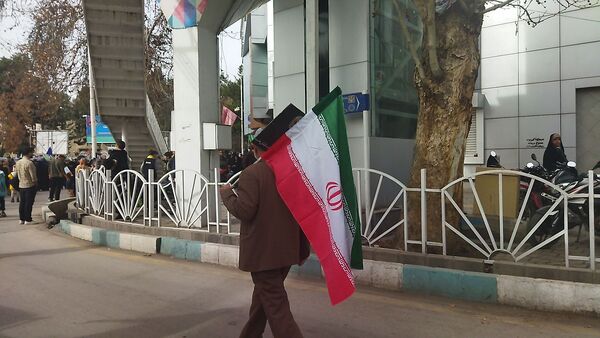 راهپیمایی ۲۲ بهمن نشان دهنده همبستگی و اتحاد مردم ایران 