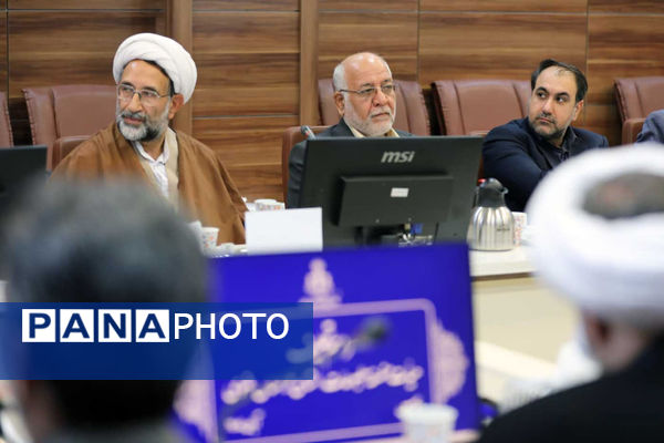 تحلیف اعضای هیئت منصفه جرایم سیاسی و مطبوعاتی استان خراسان رضوی