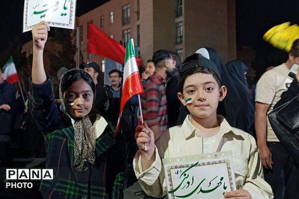 بیعت با رهبر تا پای جان