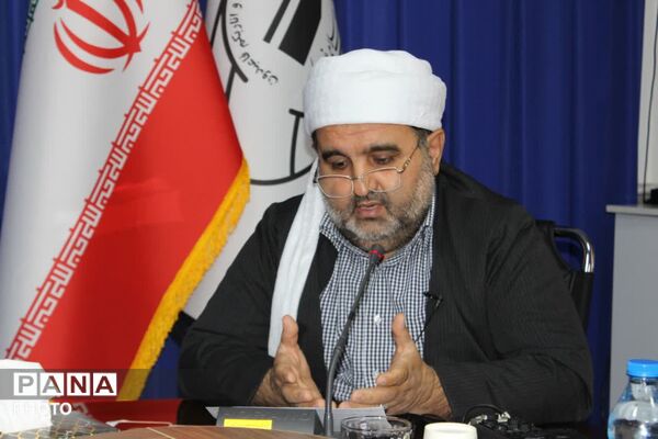 هم‌اندیشی مدیران مرکز بزرگ اسلامی با نماینده ولی فقیه در استان کردستان