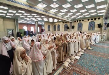 جشن تکلیف دانش‌آموزان مدرسه نصرت مظاهری1 ناحیه چهار کرج  