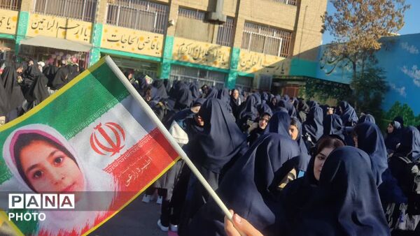 صدای زنگ مدرسه و شور و هیجان دوباره در مدرسه شهید حمزه ربیعی