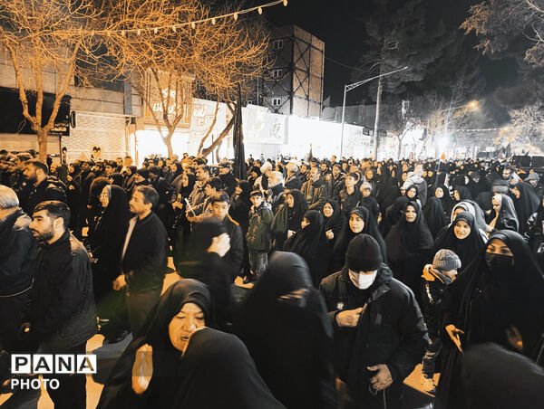 حضور ملت غیور بجنورد در شهرستان بجنورد  پی شهادت رهبر انقلاب 