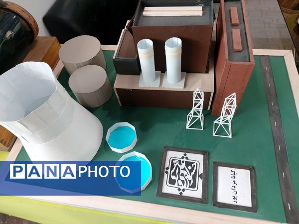 روز دوم نمایشگاه پژوهش و فناوری همزمان با هفته پژوهش در مشهد 