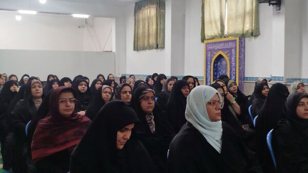 اولین جلسه اولیا مربیان دبیرستان پژمان بختیاری