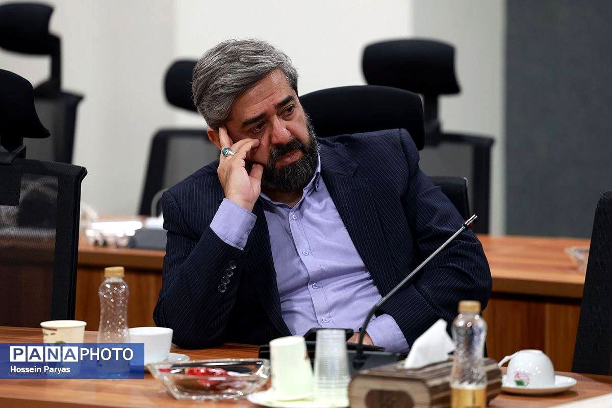 صدا و سیمای یک ملت را نمی‌توان بمباران کرد