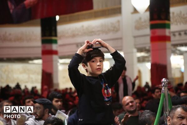 مراسم احیاء نخستین شب قدر در حرم حضرت معصومه(س)
