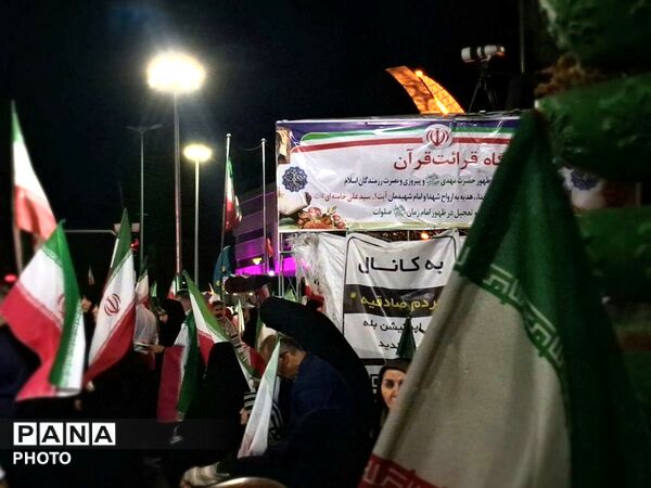 قاب شب های مردمی درنقاط مختلف تهران