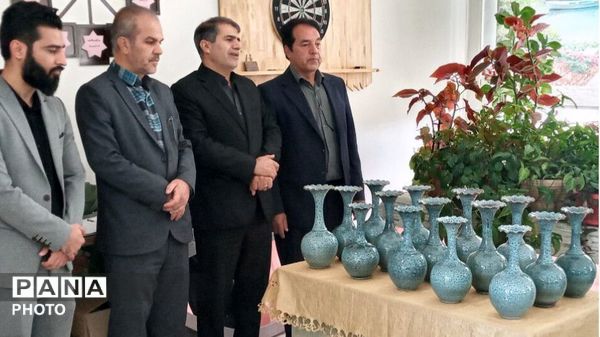 تجلیل از مقام شامخ فرهنگیان منطقه سردرود