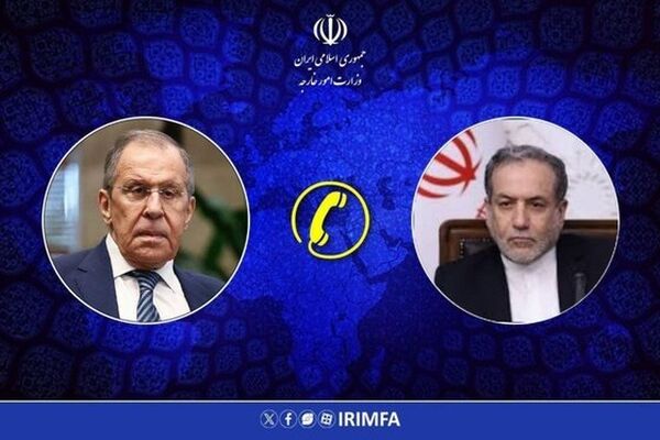 عراقچی: ممانعت از تردد شناورهای متعلق به  متجاوزان در تنگه هرمز حق قانونی ایران است