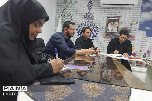 هم اندیشی معاون پرورشی و شورای دانش‌آموزی شهرستان ملارد