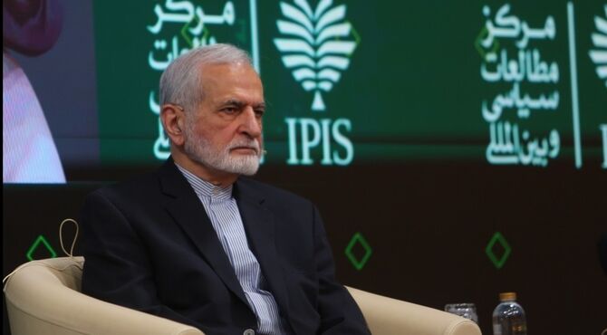 همسایگان باید اولویت نخست ما باشند