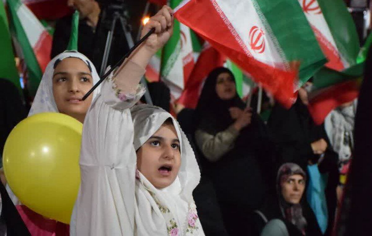 حماسه غرور‌آفرین ملت ایران در ایستادگی، انسجام، همدلی و حضور در میدان