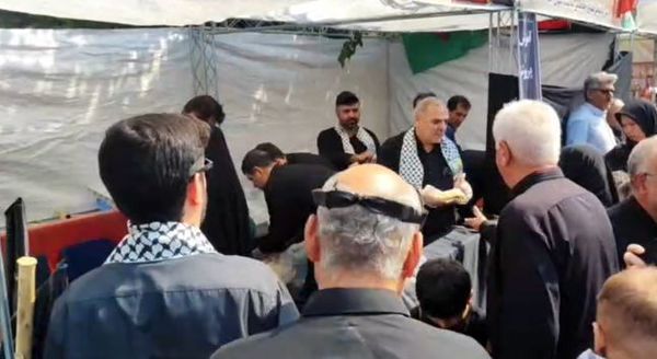 برپایی موکب‌ها در اربعین حسینی نمادی از دین باوری و سنت نبوی است