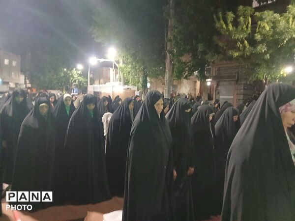 نماز استغاثه در خروش حماسی هفتاد و پنجم