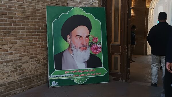 نماز عبادی و سیاسی جمعه در اولین روز از دهه فجر در نیشابور 