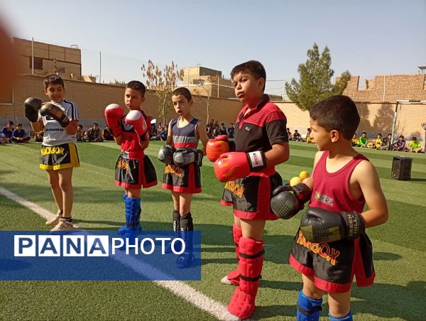 درخشش استعدادهای ورزشی و شور و شوق دانش آموزان دبستان شهید پسندیده فدافن