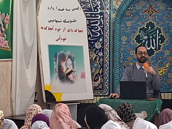 اعتکاف، عبادت خالصانه و خودسازی