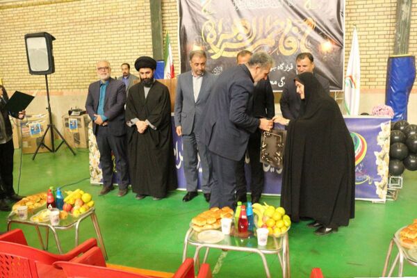 حضور مدیر آموزش‌و‌پرورش فیروزکوه در مراسم بنیاد خیریه آبشار عاطفه‌ها