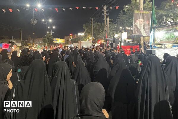 تجدید پیمان وفاداری بومہنی‌ها در مراسم عزای رهبر شهید انقلاب