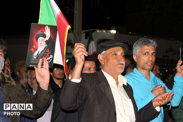 جلوه هایی از حضور باشکوه مردم آشخانه در راهپیمایی